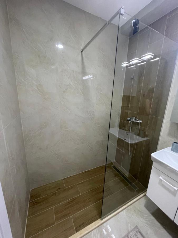 Apartament Elena Bar Zewnętrze zdjęcie